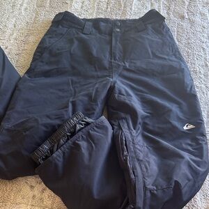 Quicksilver snowboard pants.  boys size 16.